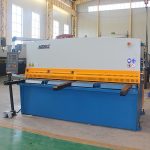 sikat na brand QC12y / K 12X3200 hydraulic shearing machine na may magandang kalidad