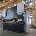 cnc haydroliko magpaandar buhat sa malayo haydroliko hindi kinakalawang na asero bakal bakal plate nc pindutin ang preno baluktot natitiklop na machine